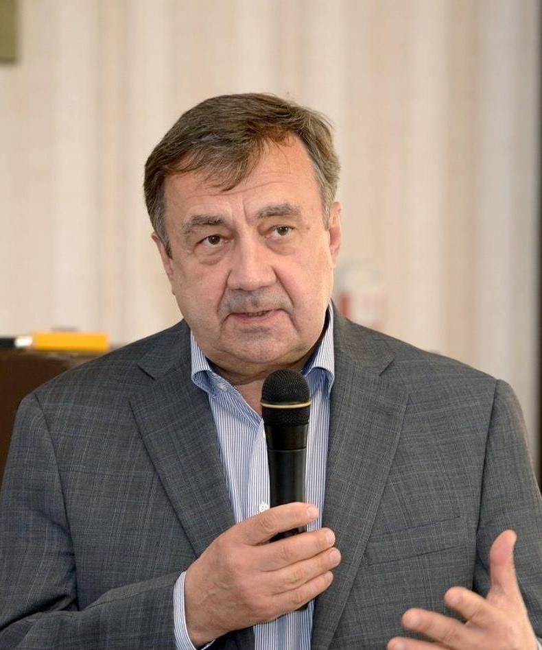 Bakirov.jpg