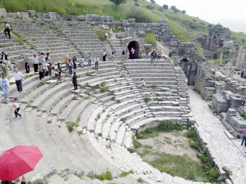 Файл:Театрон3.jpg