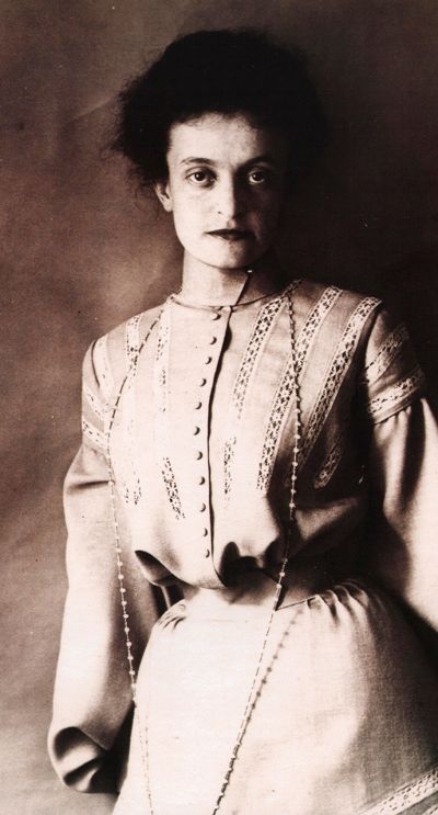 Олена Кульчицька.jpg