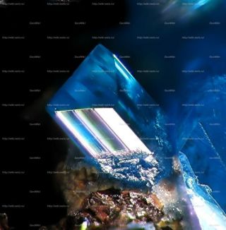 589px-Caledonite.jpg