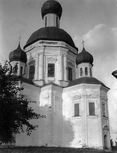 Файл:Покровська церква у с. Дігтярівці1.jpg