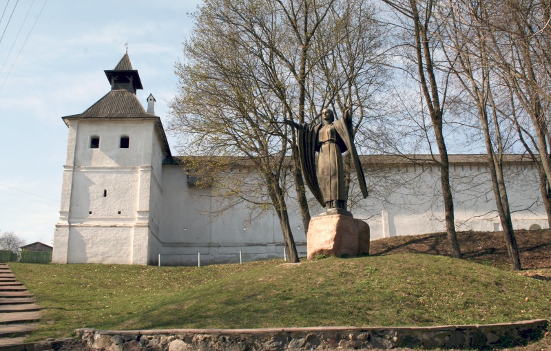 Файл:Спасо-Преображенський монастир у Новгороді-Сіверському6.jpg