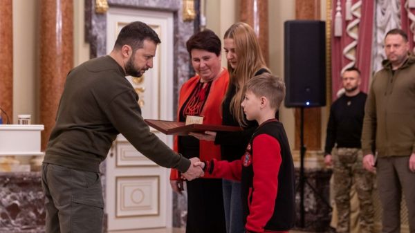 Дружина і син С. Тарабалки