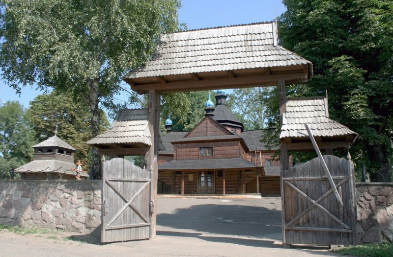 Файл:Благовіщенська церква у Коломиї1.jpg