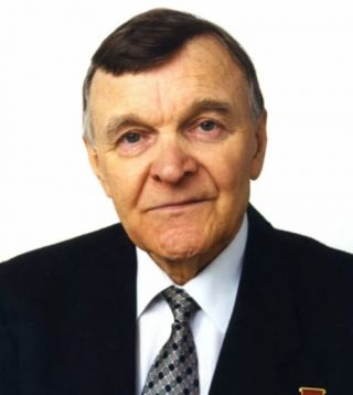 Бондарев, Юрій Васильович.jpg