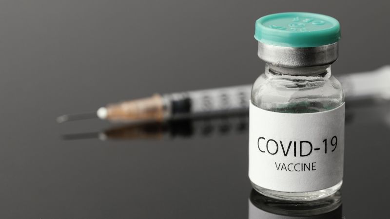 Файл:Vaccine-6158189 1920.jpg
