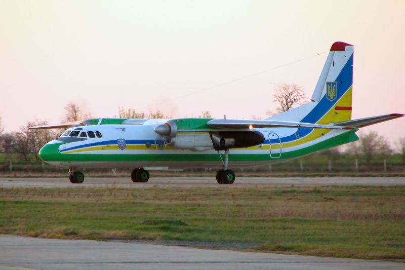Файл:Антонов Ан-24 37309109, Измаил RP23129.jpg