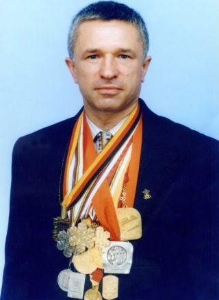 8e0e95c86a21.jpg