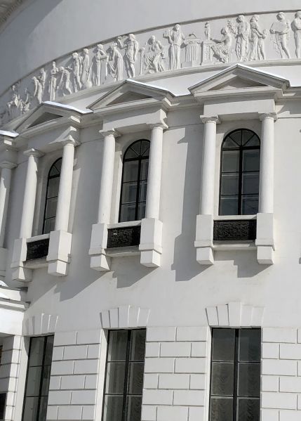 Файл:Центральної Ради будинок у Києві3.JPG