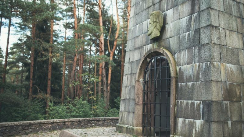Файл:Білюнас, Йонас Світоч щастя 3.jpg